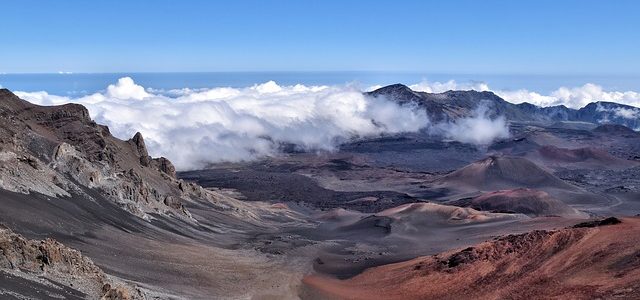 hawaii crater volcano haleakala national park maui
